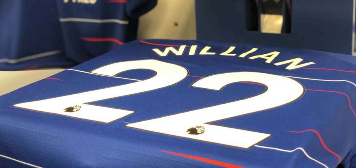 El Chelsea a&ntilde;ade detalles rojos a su equipaci&oacute;n para la pr&oacute;xima temporada
