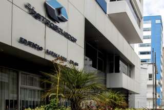 Petroecuador anunció un ahorro de USD 1,7 millones en la revisión de estructuras remunerativas. 