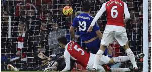 Chelsea se recupera gracias a Diego Costa y hunde al Arsenal