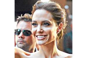 Filme de Jolie pretende ser ant&iacute;doto contra el odio (Video)