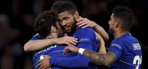 Los espa&ntilde;oles enderezan el rumbo; Arsenal y Chelsea m&aacute;s l&iacute;deres