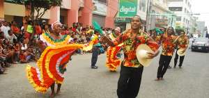 Los bailes tradicionales, incluida la marimba, fueron el principal atractivo del preg&oacute;n del viernes.
