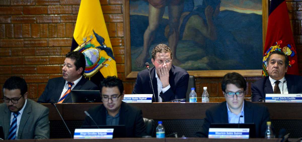 El alcalde Mauricio Rodas no consigui&oacute; el respaldo del Concejo para su propuesta tarifaria de transporte.