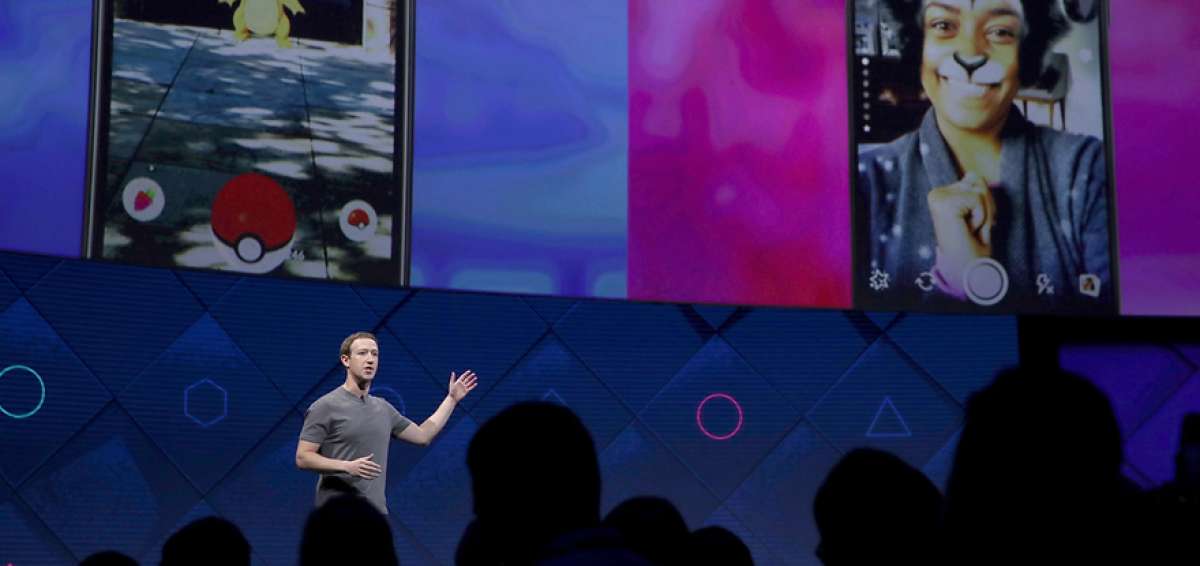 El l&iacute;der de Facebook, Mark Zuckerberg, particip&oacute; en la conferencia de desarrolladores de aplicaciones, F8.