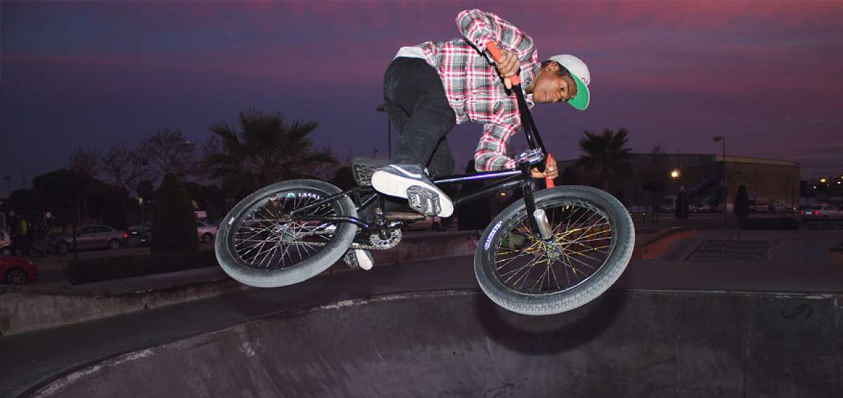 El ecuatoriano Jonathan Camacho es el m&aacute;ximo representante de Ecuador en el BMX freestyle y se preparar&aacute; para llegar a los pr&oacute;ximos Juegos Ol&iacute;mpicos.