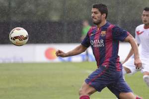 Luis Su&aacute;rez jug&oacute; los 90 minutos en el tercer amistoso que disputa con el FC Barcelona. Foto: AFP