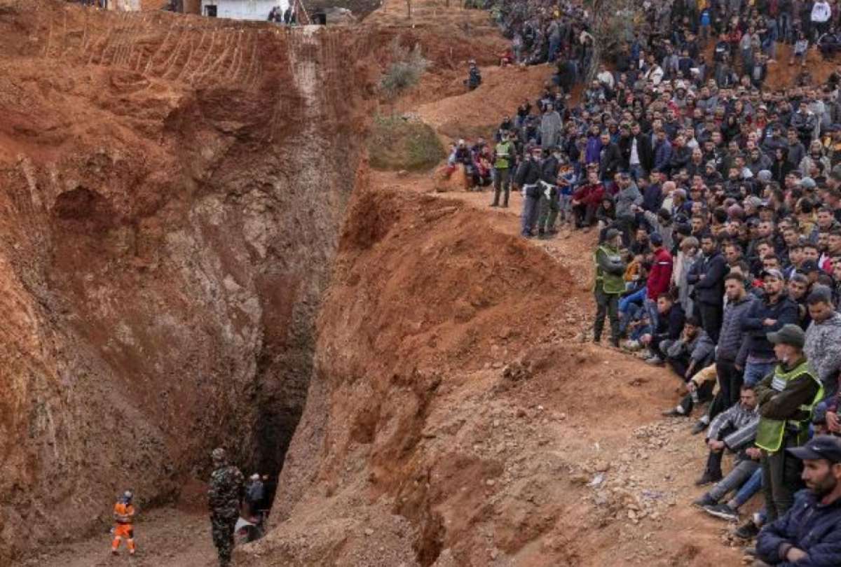Muere niño marroquí tras pasar 5 días atrapado en un pozo