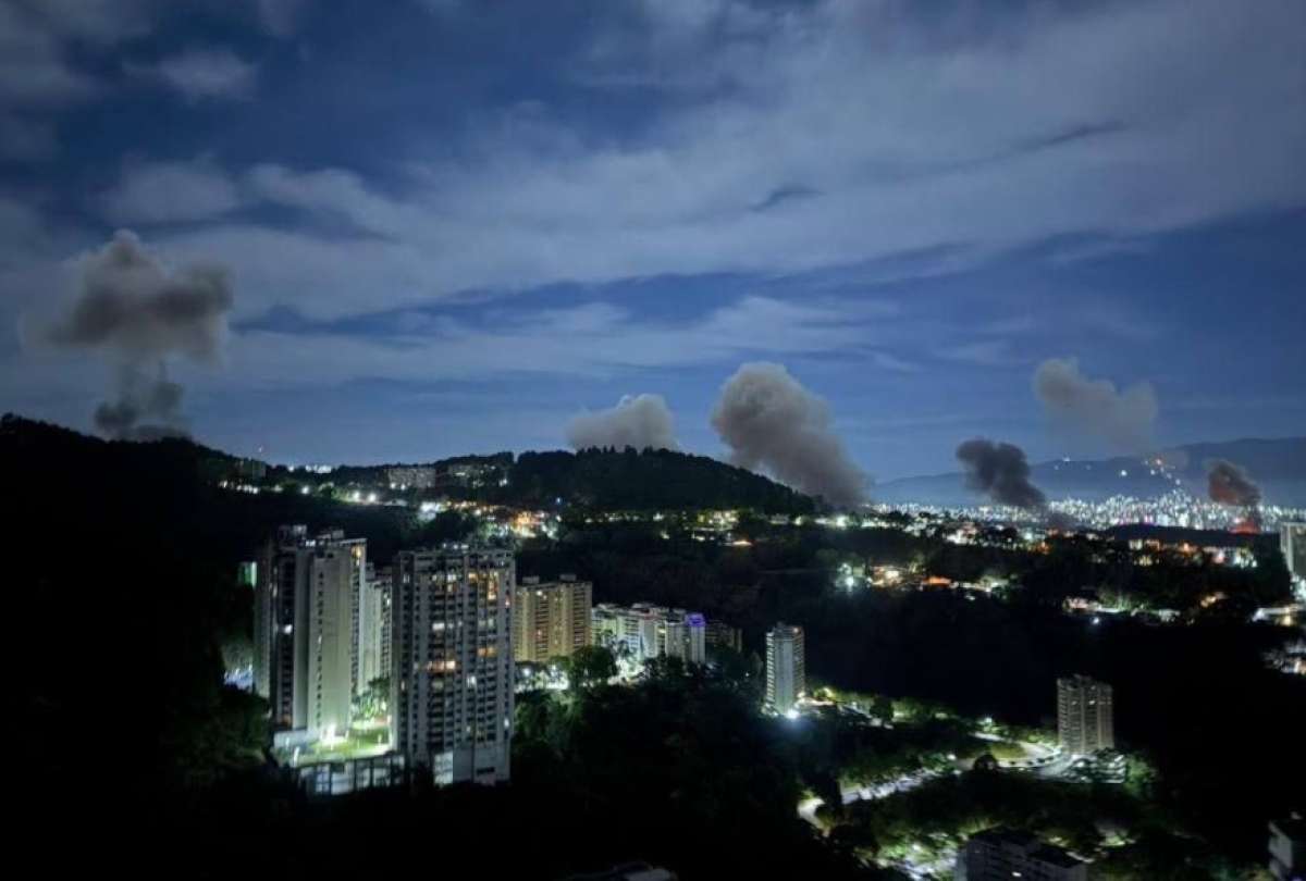 EE. UU. atac&oacute; Venezuela y confirm&oacute; la captura de Nicol&aacute;s Maduro y su esposa. 