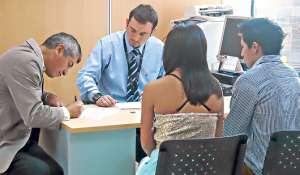 El 60% de matrimonios registrados en Riobamba fue entre adolescentes. Antes de la reforma los padres firmaban un acta para aprobar el casamiento. Foto: Elizabeth Maggi/El Tel&eacute;grafo