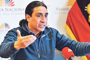 Virgilio Hern&aacute;ndez, asamble&iacute;sta.