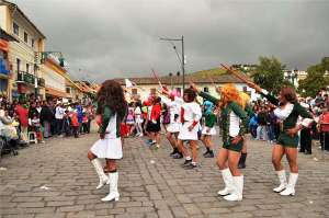 Un baile de inocentes busca fortalecer la identidad patrimonial de Mont&uacute;far