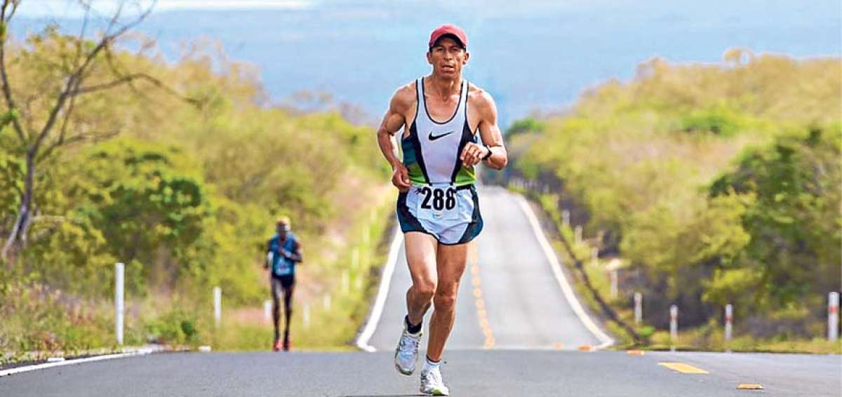 La competencia se realizar&aacute; en Puerto Ayora y constar&aacute; de dos categor&iacute;as: ol&iacute;mpica y sprint. 