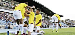 Campeones sudamericanos retornan a sus clubes