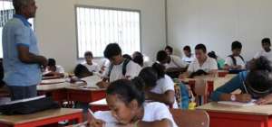 Clases suspendidas en el cant&oacute;n Esmeraldas, tras temblor de 4,5 suscitado ayer
