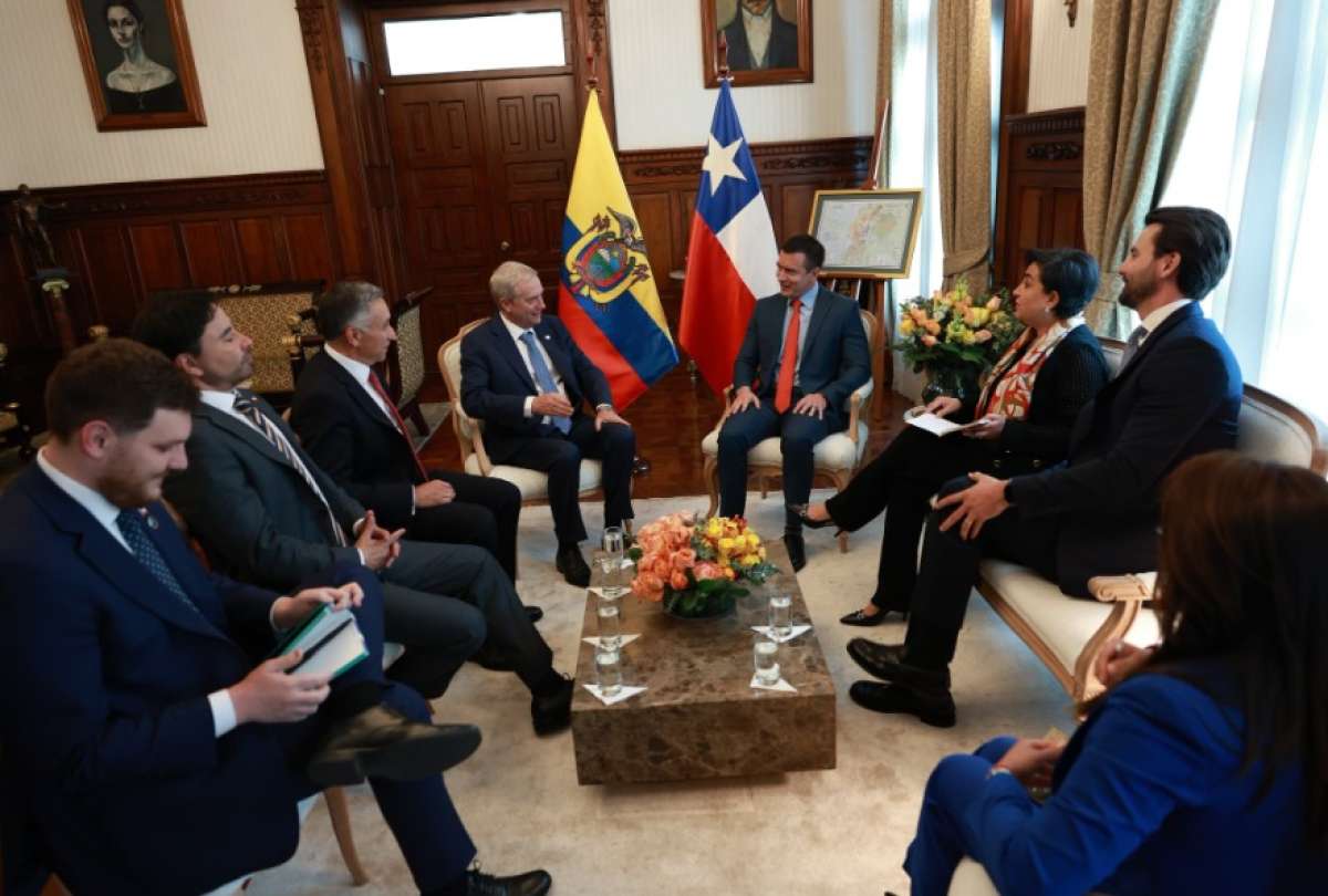 Tras cita con Noboa, Kast insisti&oacute; en un &ldquo;corredor humanitario&rdquo; por la crisis migratoria