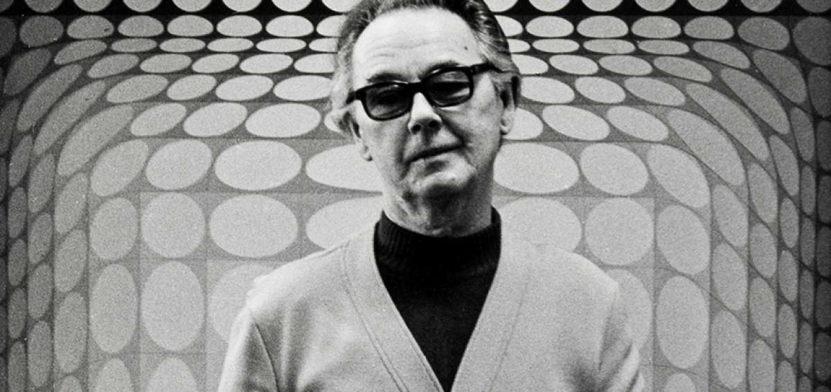 Vasarely buscaba que el espectador se desplazara para captar el efecto &oacute;ptico deseado y que fuera &eacute;l o ella el aut&eacute;ntico creador de la obra.