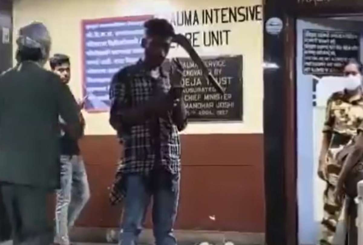 El sujeto acudi&oacute; al hospital por sus propios medios.