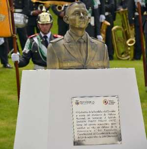 Darwin Panchi hab&iacute;a culminado su formaci&oacute;n militar 2 meses antes del 30S