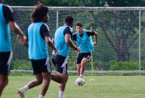 Emelec ya podr&aacute; inscribir a sus 20 jugadores