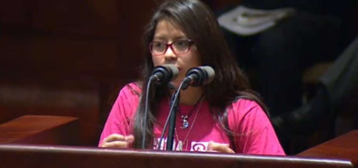 Noelia Rivas, presidenta del Consejo Consultivo del cant&oacute;n Cayambe. En representaci&oacute;n de los ni&ntilde;os, ni&ntilde;as y adolescentes fue recibida hoy en el Legislativo.