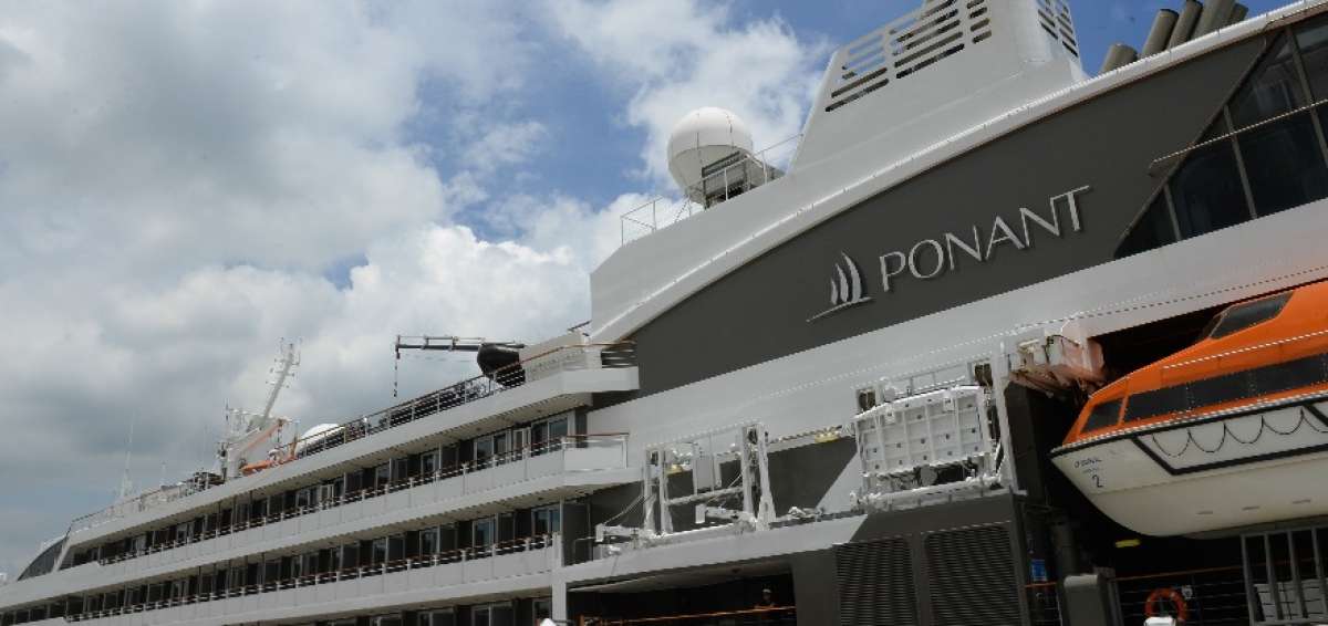 Le Bor&eacute;al, el crucero franc&eacute;s que navega de polo a polo, atrac&oacute; en Guayaquil
