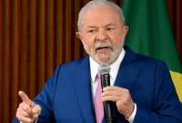 Senadores piden acabar con el aislamiento de Lula en prisión