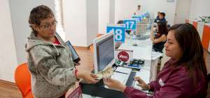 En la ventanilla de Facilito, ubicada en la Administraci&oacute;n Zonal Centro, se receptan pagos de servicios.