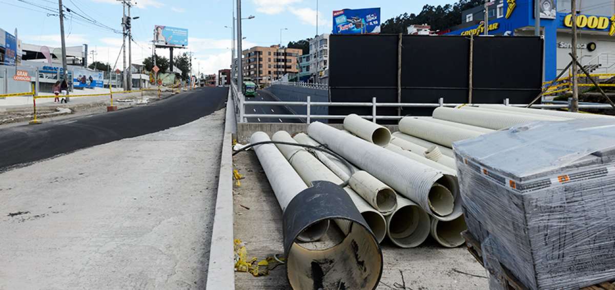El intercambiador de tr&aacute;nsito de la av. Granados se encuentra en su &uacute;ltima fase de construcci&oacute;n.