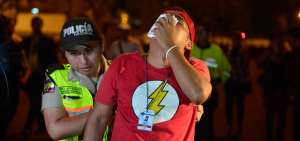 El fotoperiodista Marcos Pin fue agredido por militantes de CREO en los exteriores de la Delegaci&oacute;n Provincial del CNE en Guayas.