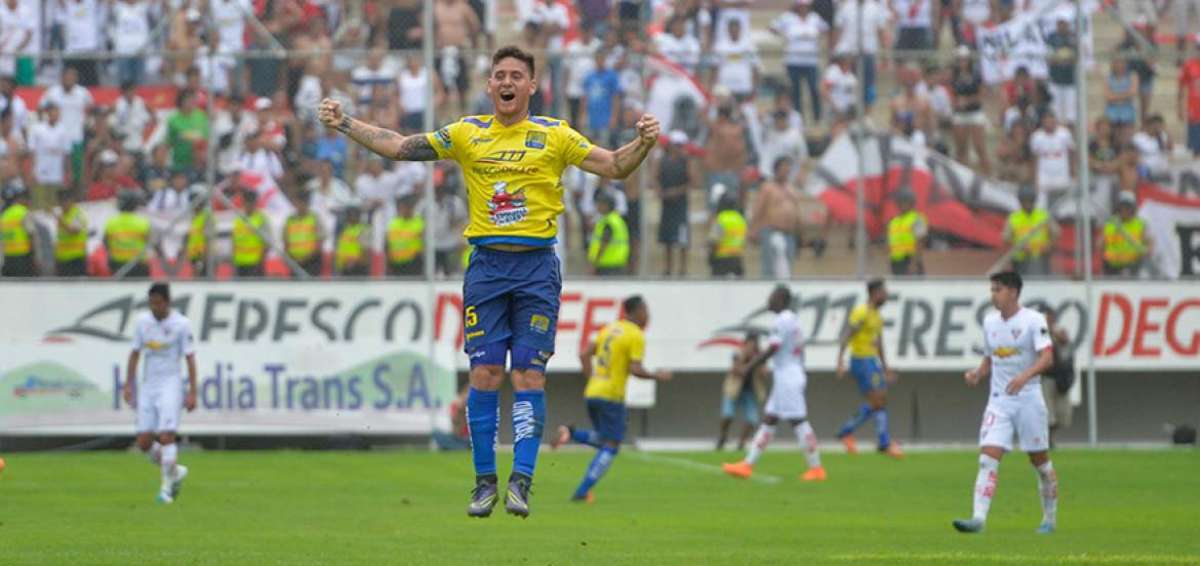 Delf&iacute;n vence a Liga de Quito en su retorno a la A