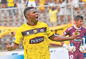 Marlon de Jes&uacute;s marc&oacute; ayer su primer gol de la temporada en el Campeonato Nacional. Foto: Lylibeth Coloma / El Tel&eacute;grafo.