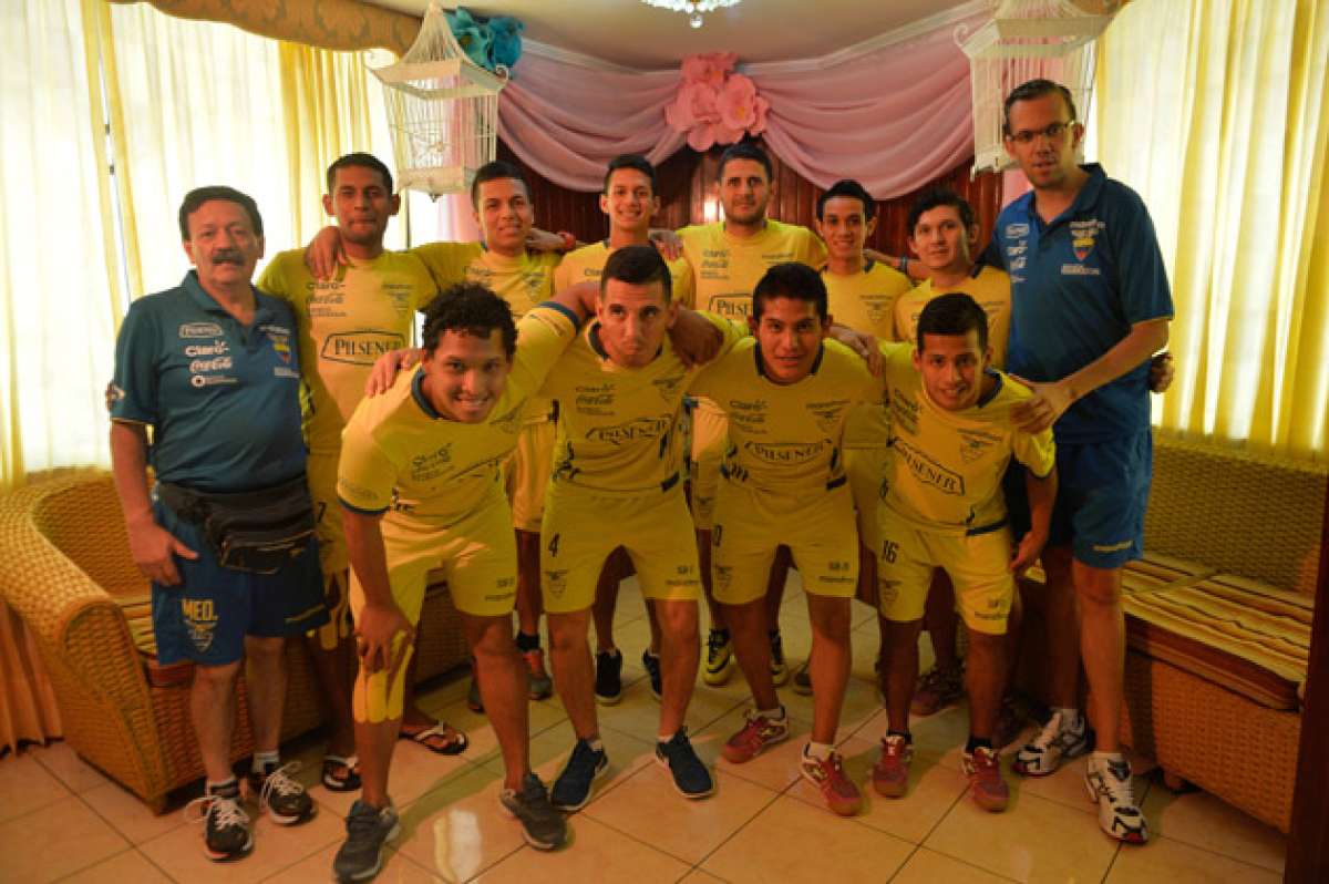 La selecci&oacute;n ecuatoriana tendr&aacute; una pr&aacute;ctica m&aacute;s antes de su partido de esta noche, a las 20:00, ante Chile. Foto: Rodolfo p&aacute;rraga / El Tel&eacute;grafo