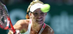 Kerber y Cibulkova se clasifican a las semifinales del Masters