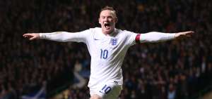 Rooney juega su partido homenaje en Wembley