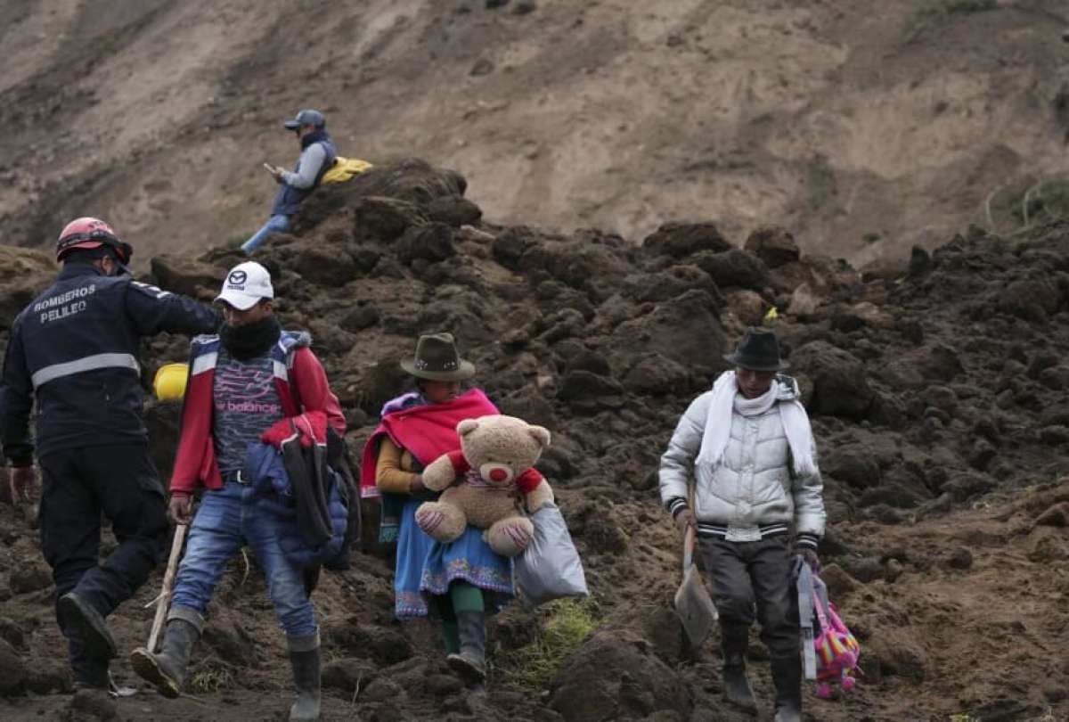 El Ministerio de Educación continúa con la atención psicosocial en Alausí.