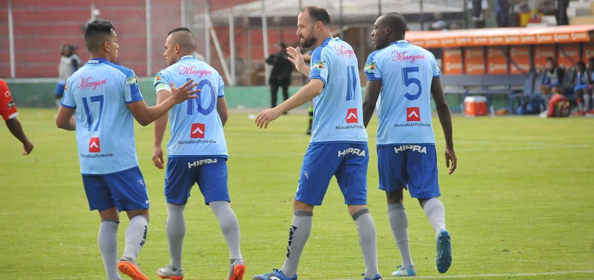 Macar&aacute; sigue sumando puntos y busca un cupo a torneos internacionales