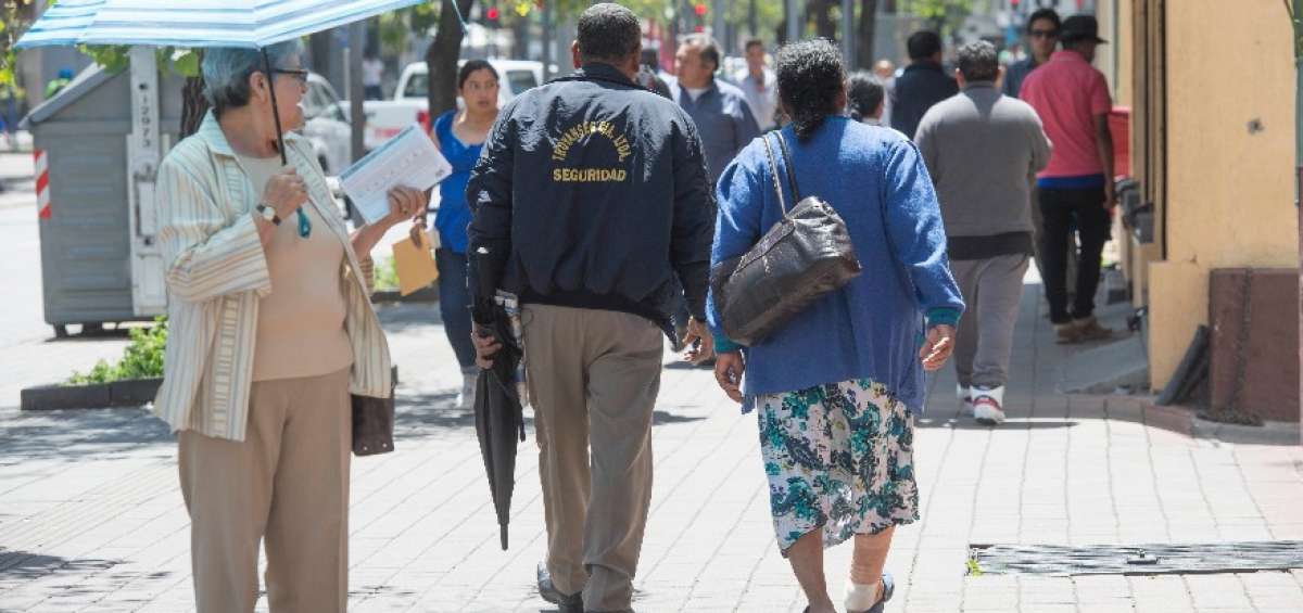 Piel del adulto mayor requiere m&aacute;s cuidado