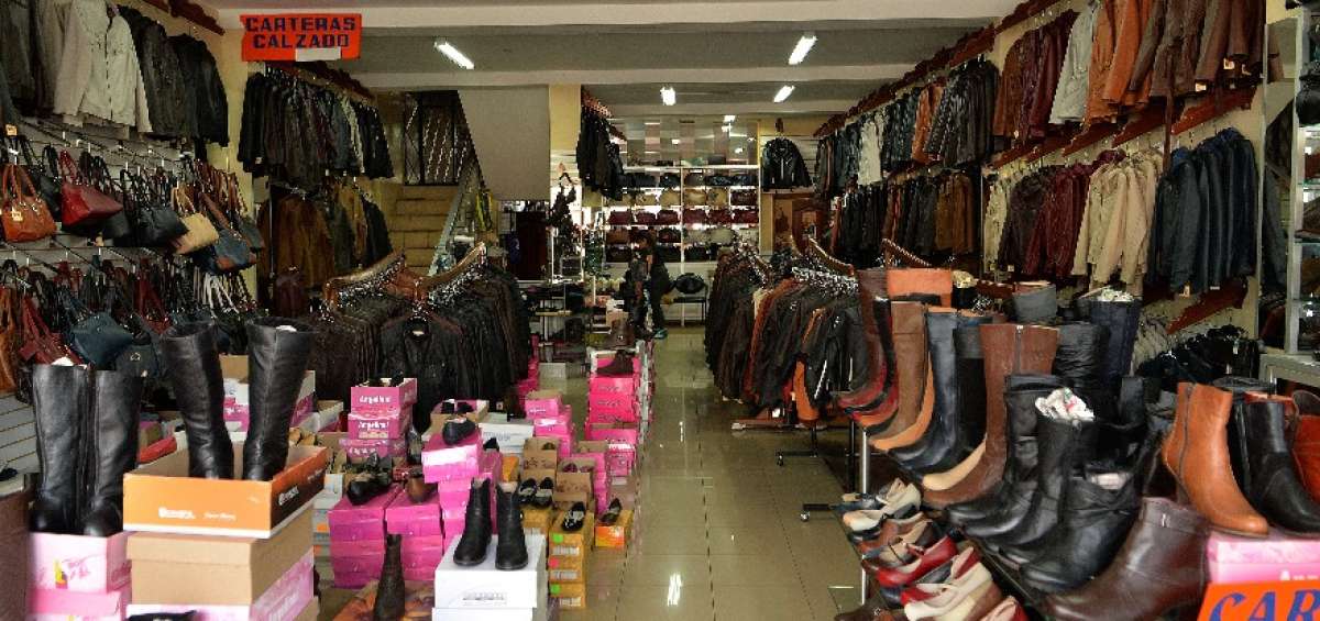 Los almacenes de Quisapincha est&aacute;n bien surtidos, pero la escasez de clientes se ha vuelto frecuente.