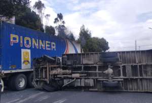 Dos carriles se cerraron debido al siniestro. 