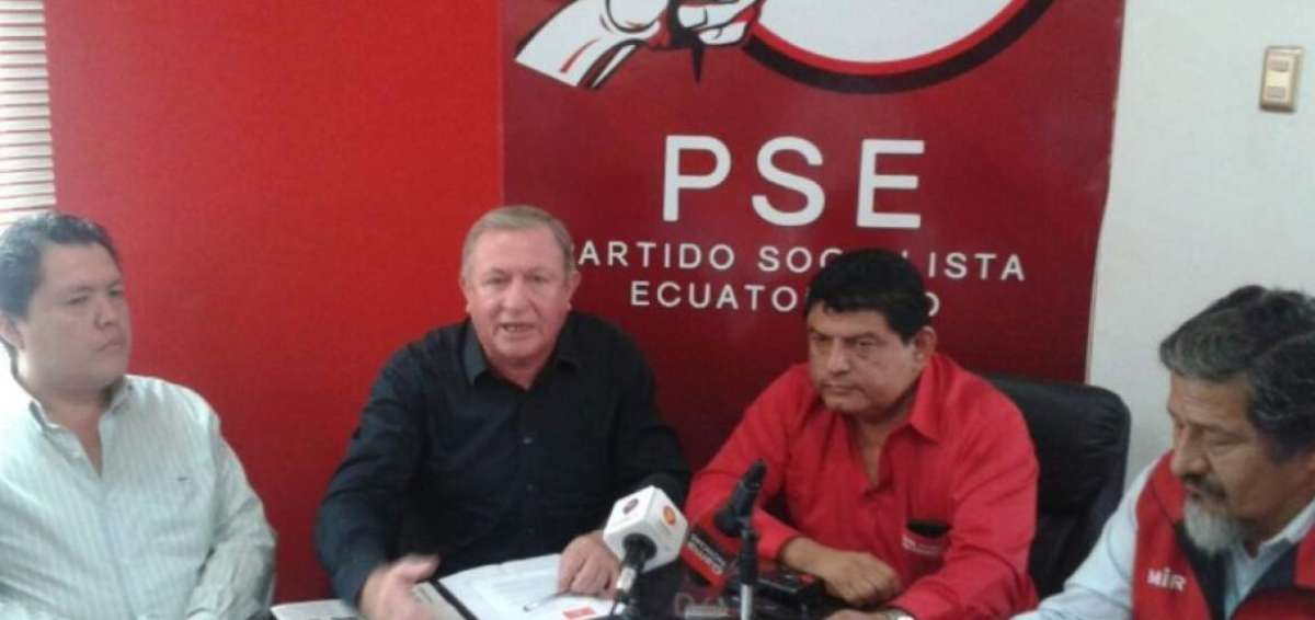 El Partido Socialista, que integra el Frente, exhort&oacute; a PAIS y Centro Democr&aacute;tico mantener la unidad para impulsar candidaturas a la Asamblea.