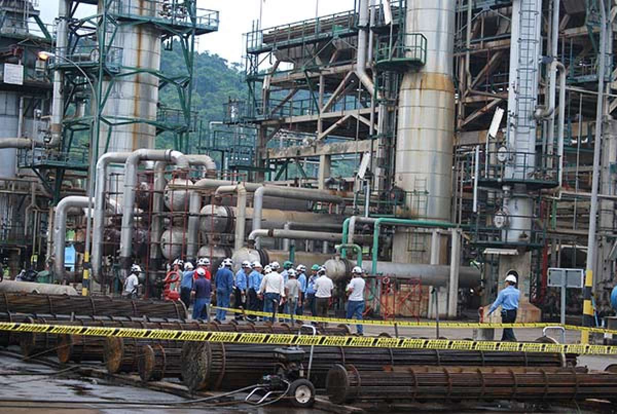 Organizan visitas para informar repotenciaci&oacute;n de la Refiner&iacute;a de Esmeraldas