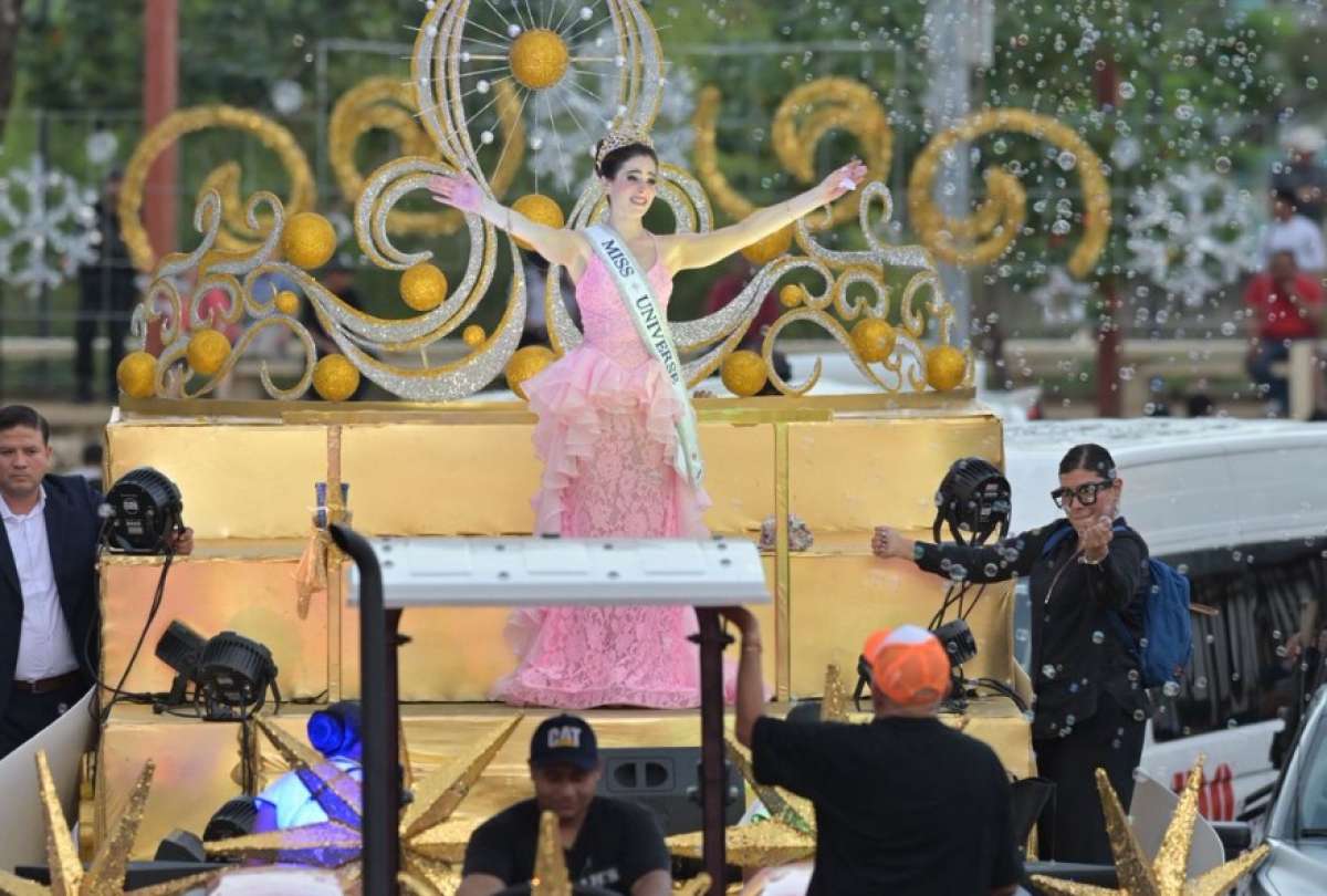 F&aacute;tima Boch protagoniz&oacute; una nueva pol&eacute;mica durante un desfile en Tabasco.