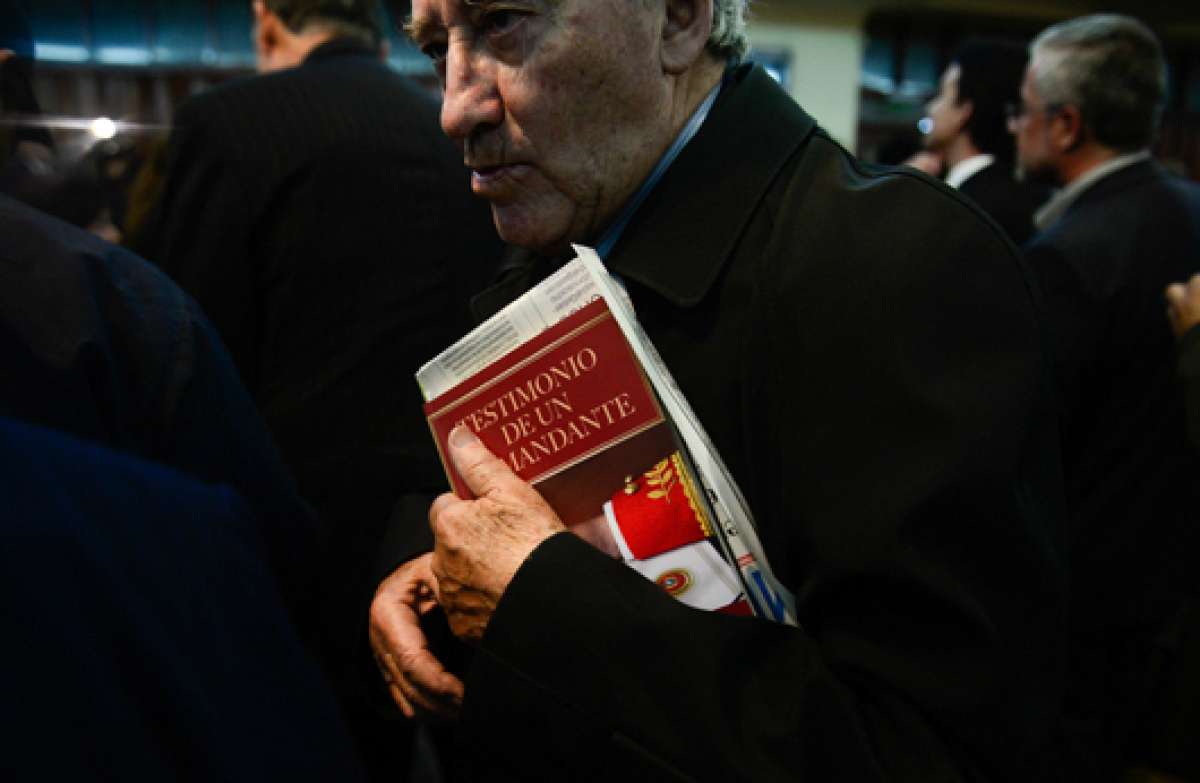 El 15 de enero, el general retirado, Ernesto Gonz&aacute;lez, present&oacute; su libro en la Asociaci&oacute;n de Generales, en Quito. Foto: Archivo / El Tel&eacute;grafo  