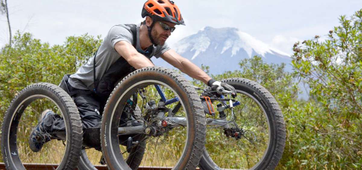 El monta&ntilde;ista ecuatoriano Sebasti&aacute;n Carrasco impulsa la creaci&oacute;n de varias rutas para bicicletas movidas por las manos en senderos de monta&ntilde;as ecuatorianas; y para septiembre del pr&oacute;ximo a&ntilde;o planea escalar con la bici el Kilimanjaro.