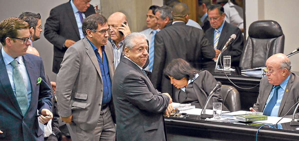 Luis Chiriboga presidir&aacute; hoy el Congreso del f&uacute;tbol ecuatoriano desde las 10:00, en las instalaciones de la FEF en Guayaquil. Foto: Archivo / El Tel&eacute;grafo