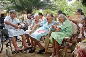 Es una tendencia en muchos pa&iacute;ses, incluido Ecuador: la esperanza de vida se prolonga y las tasas de natalidad disminuyen lentamente. Cortes&iacute;a: Internet