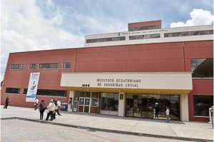 Juan Ortiz asumi&oacute; la direcci&oacute;n del hospital del IESS en la capital azuaya