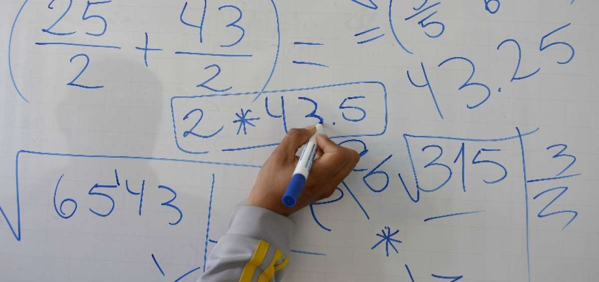 Los 18 acad&eacute;micos quieren demostrar que esta ciencia sirve para explicar, argumentar y resolver problemas de la vida cotidiana.  