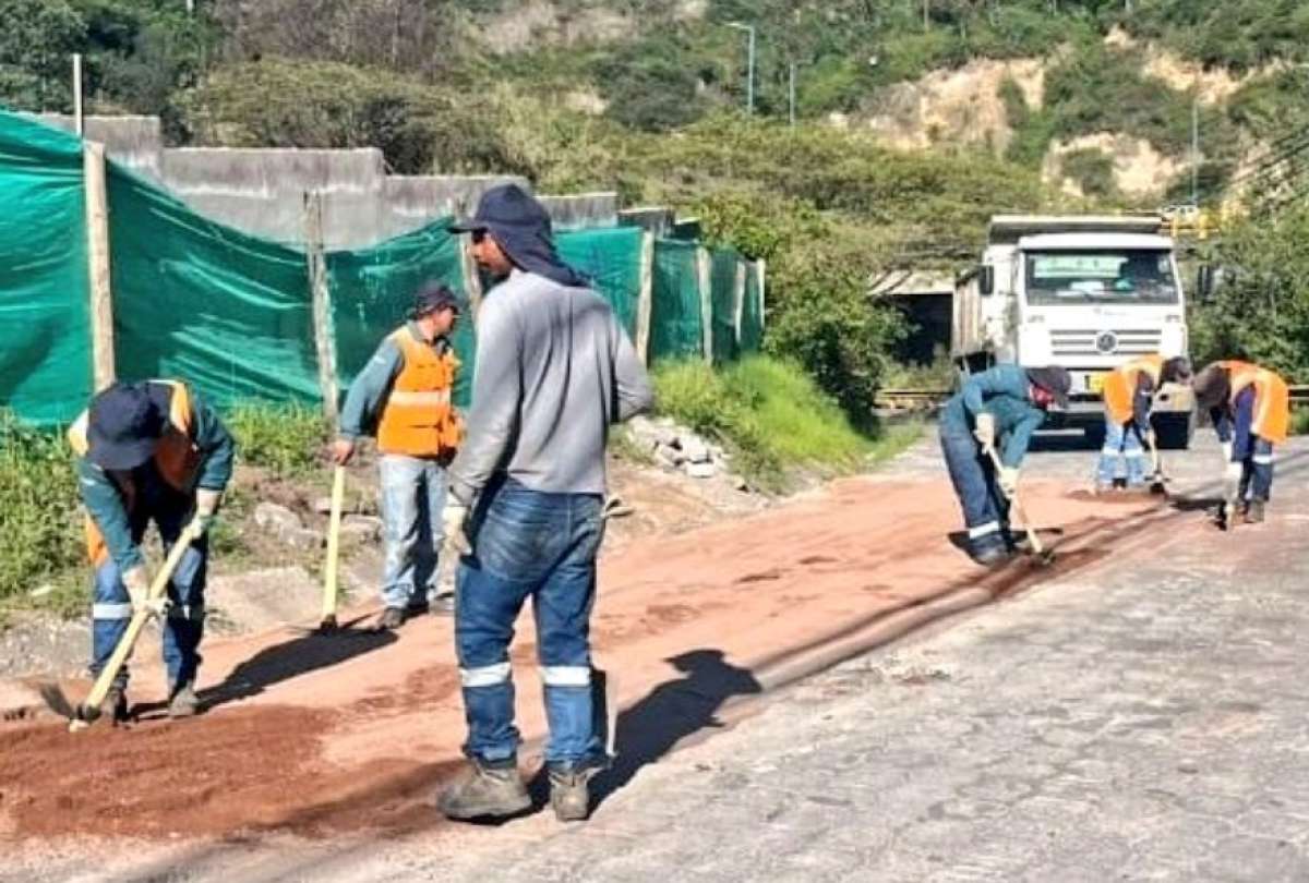 Conozca los trabajos viales que se realizan en Quito.