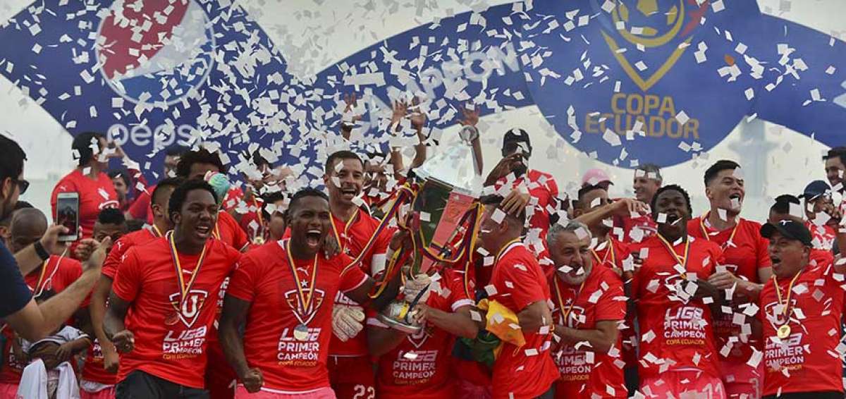 Liga, primer campe&oacute;n  de la Copa Ecuador
